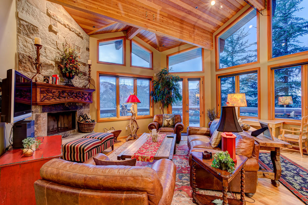 Twin Pines Condominium By Alpine Ski Properties Park City Buitenkant foto