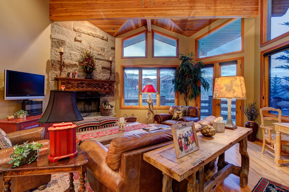 Twin Pines Condominium By Alpine Ski Properties Park City Buitenkant foto